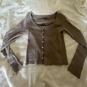 Long sleeve button down